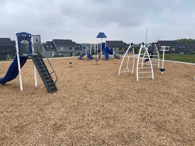 Deerview Park - Image 1