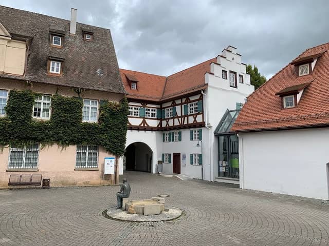 Pfleghofbrunnen - Image 1