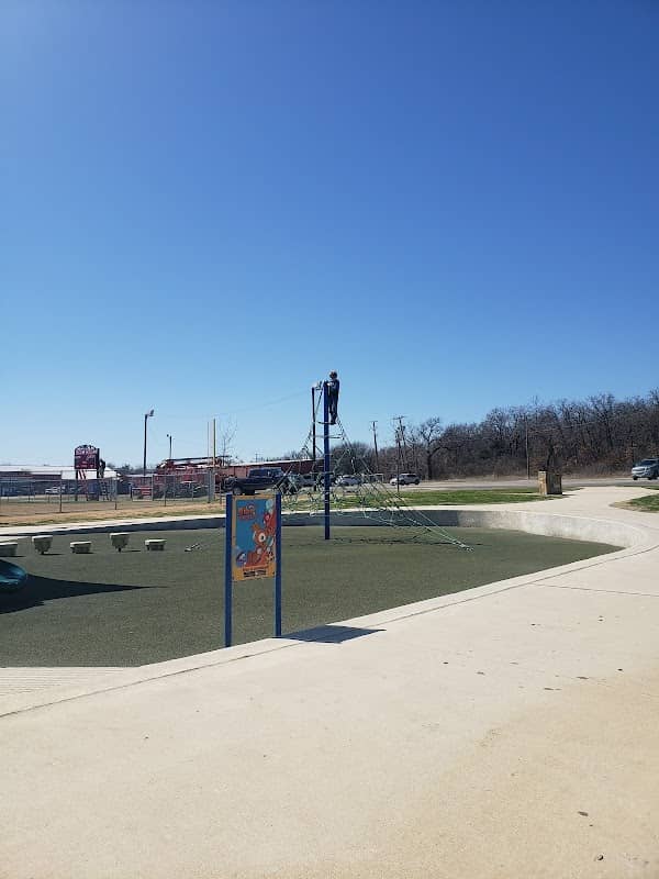 Unity Park - Image 2