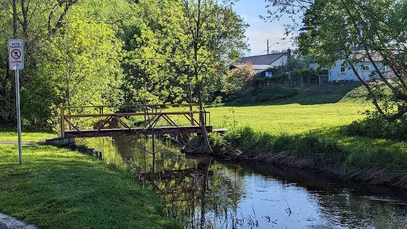 Brookview Park - Image 1