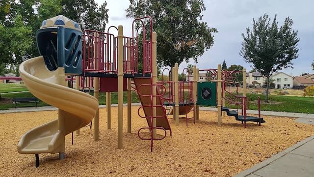 Night Ridge Park - Image 1