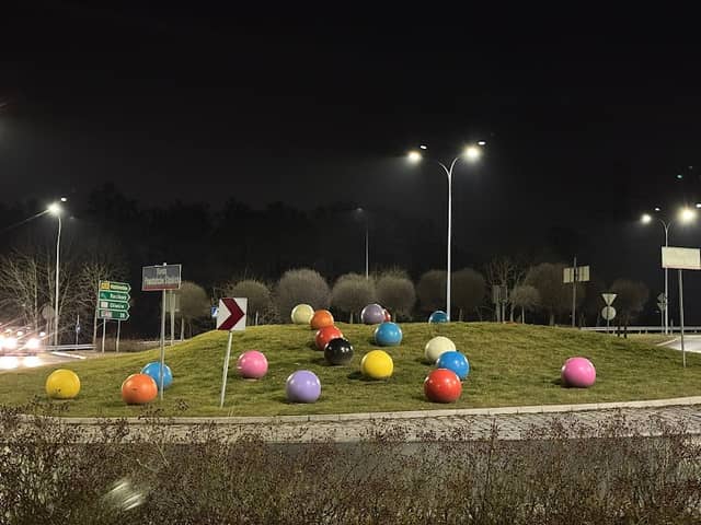 Rondo im. Powstańców Śląskich (z kulami) - Image 1