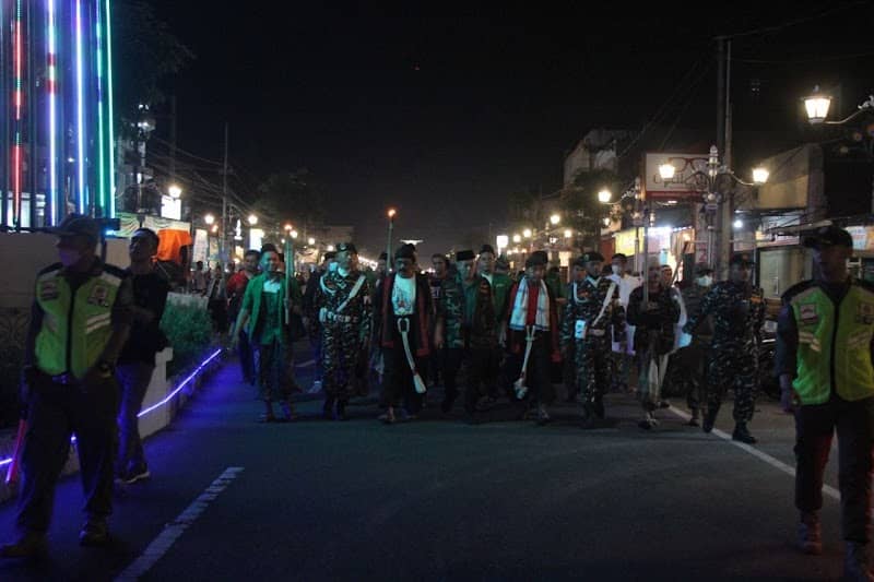 HOS Cokroaminoto Citywalk - Image 1