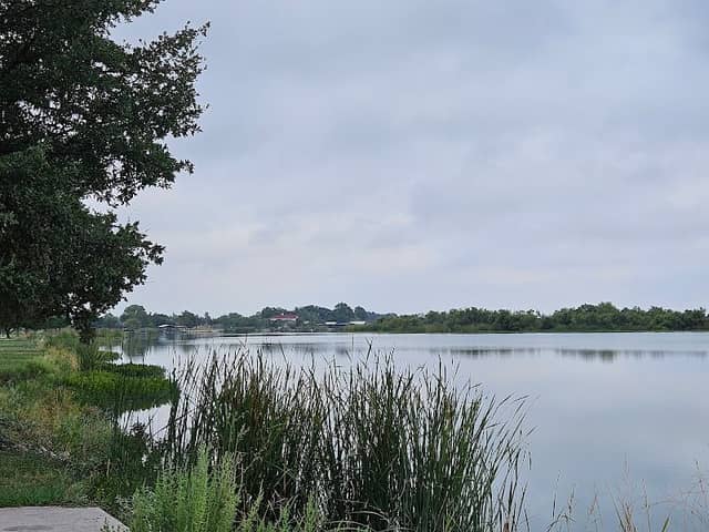 Lake Park - Image 1