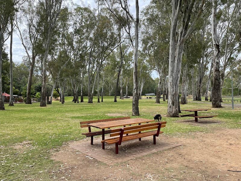 Merriwa Park - Image 1