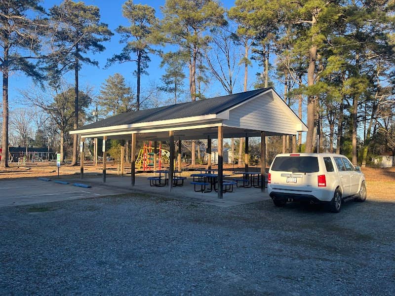 Lucama Crossroads Community Center & Park - Image 2