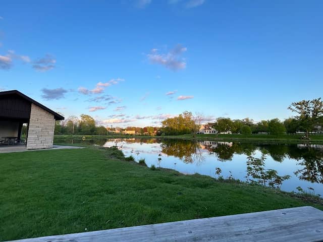 Lilly Heights Park - Image 2