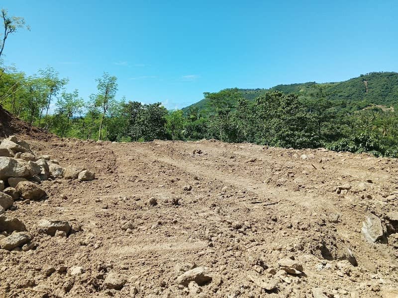 Merendeng hill - Image 1