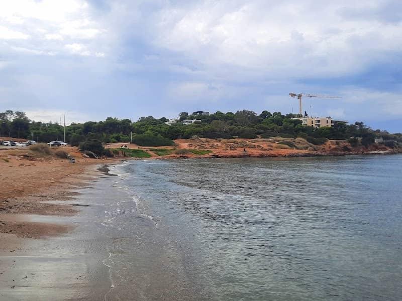 Rene Gupis Beach - Image 1