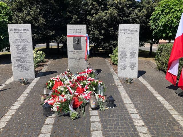 Pomnik Obrońców Przebraża - Image 1