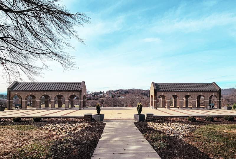 Fulton-Hill Park - Image 1