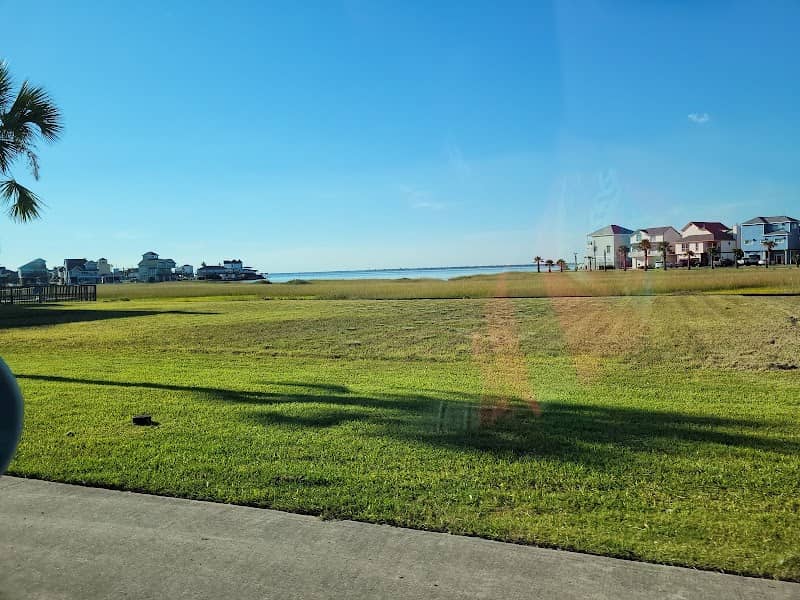 Tiki Island Park - Image 1