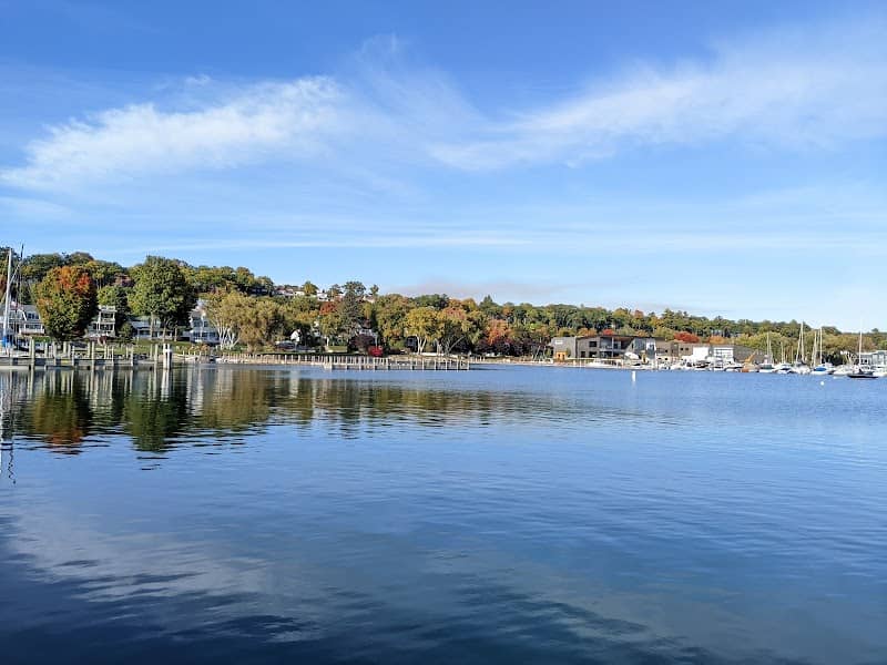 Lakefront Park - Image 1