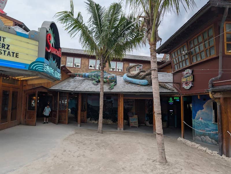 Seacrets Pier - Image 2