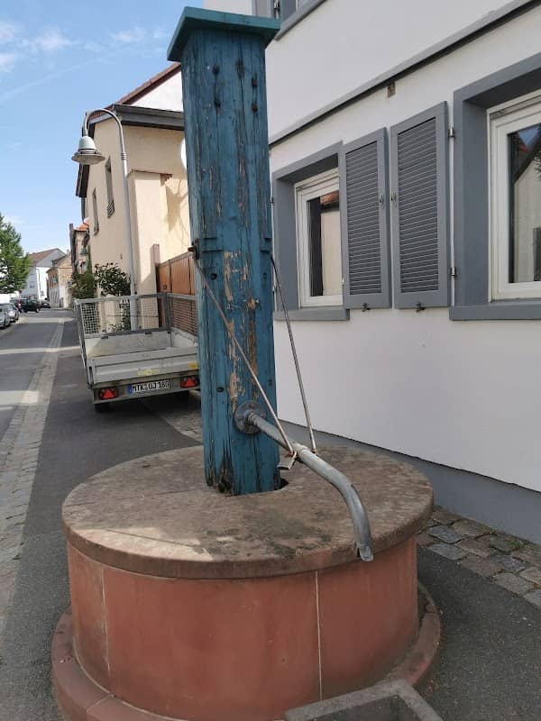 Historischer Brunnen - Image 1