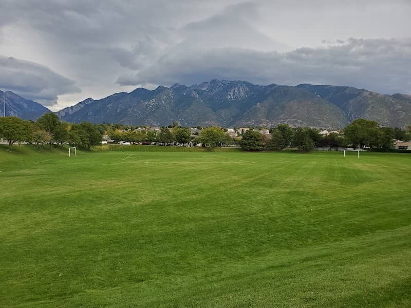 Storm Mountain Park - Image 1