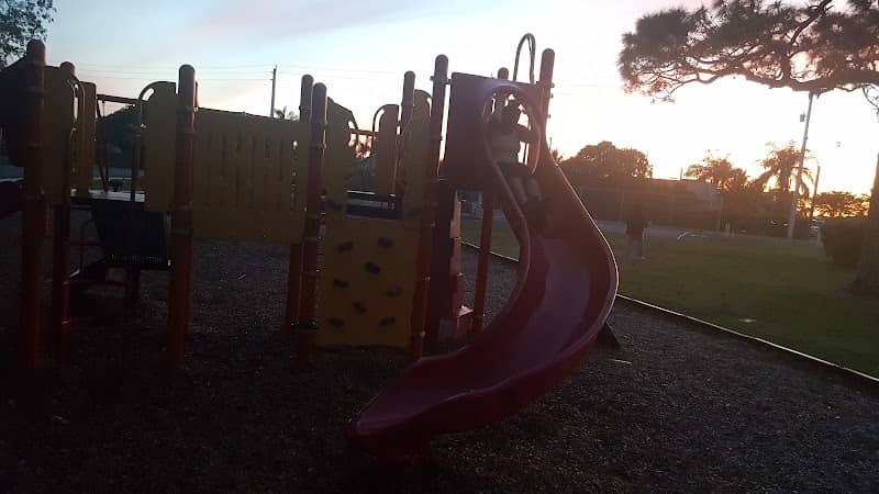 Hibiscus Park - Image 3