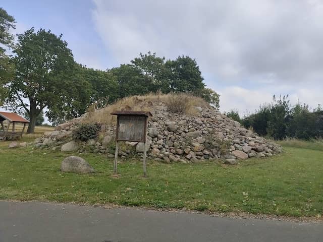 Hügelgrab Staffelde - Image 1