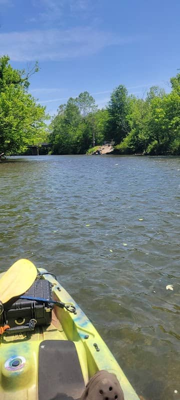 North Bassett Canoe Access - Image 1