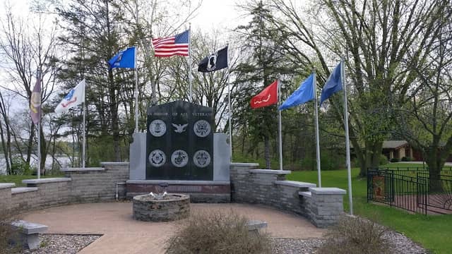 Blue Star Park - Image 2