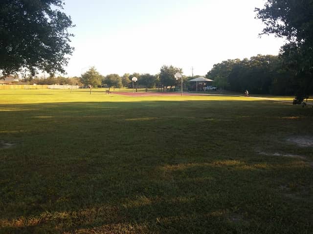 Southern Oaks Park - Image 1
