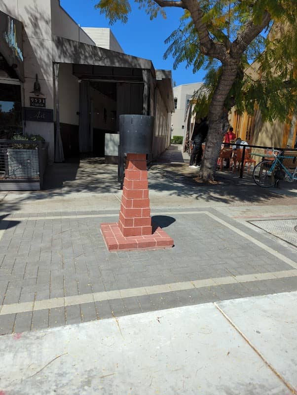 Zoetropes of Culver City - Image 5