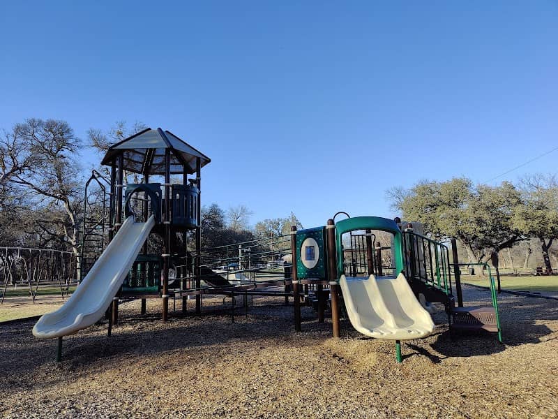Riverside Park - Image 1