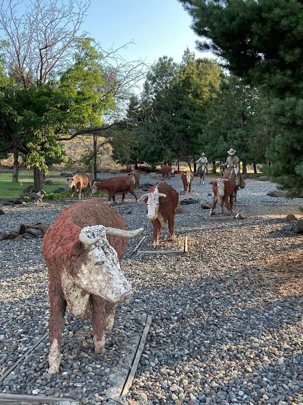 Pendleton Bronze Trail - Pendleton Statues - Image 1