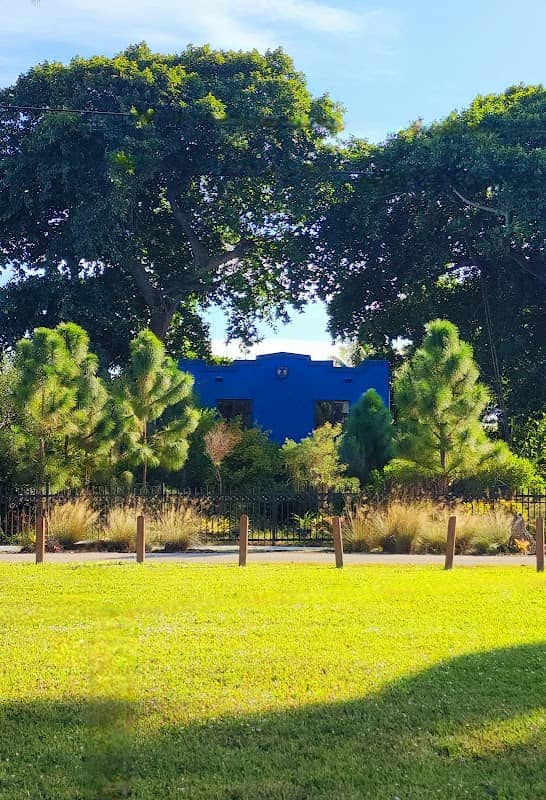 La Villa Azul (Historic Griffing Park Estates) - Image 1