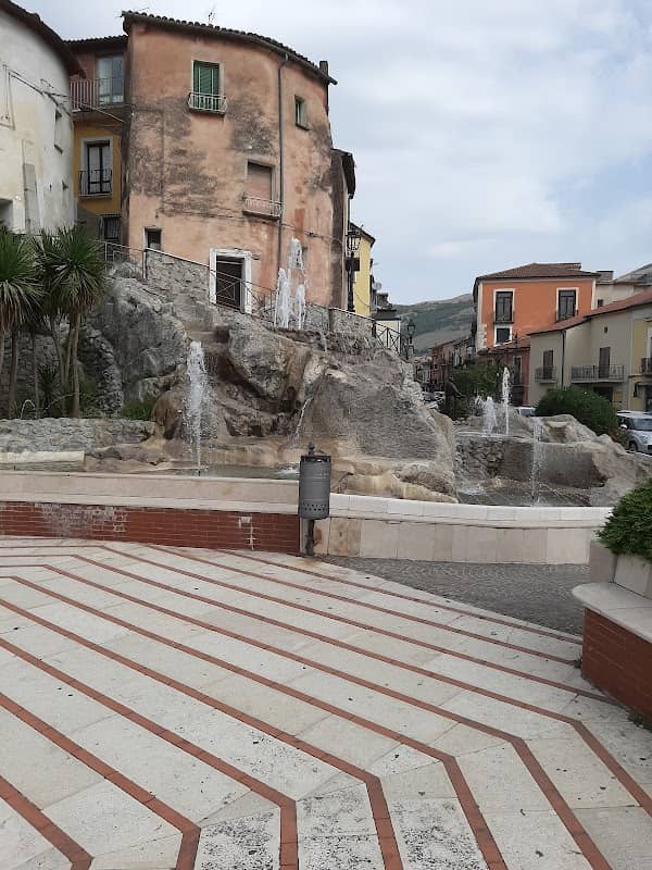 Piazza Ponte della Castagna - Image 1