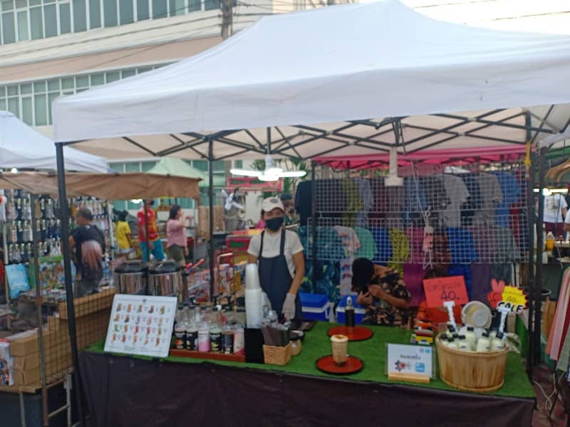 ตลาดนัดเมืองใหม่ มาบตาพุด - Image 1