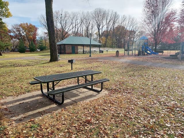 Yost Park - Image 2