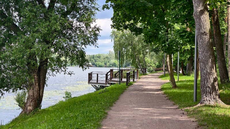 Park U Vody "Otrazheniye" - Image 1