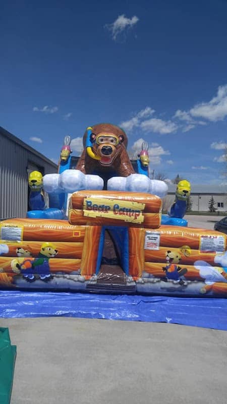 Jumpin Jack's Family Fun Center - Image 1