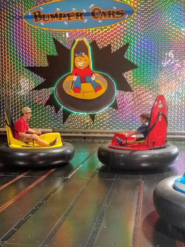 Funopolis Family Fun Center - Image 1