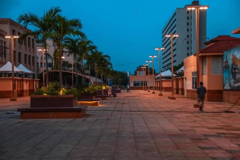 People's Square - Image 1