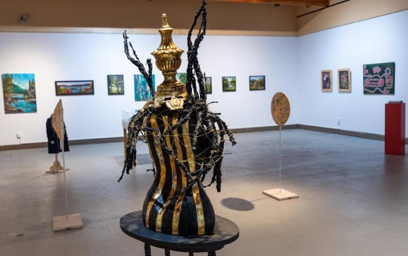 Galerie Colline - Image 1