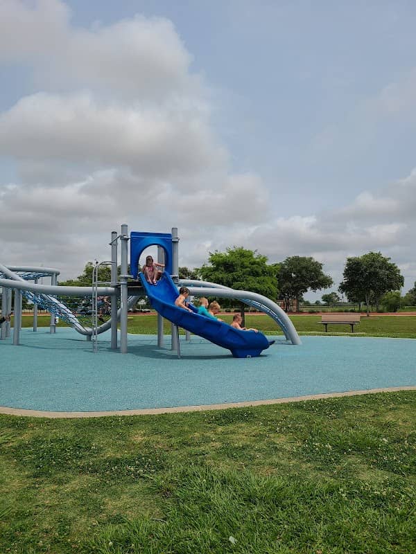 Mont Belvieu City Park - Image 2