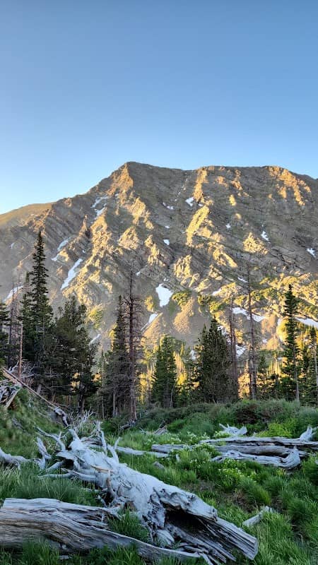 Old South Colony Lakes Trailhead - Image 1
