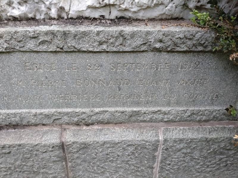 "Pauvres Gens" (sculpture) - Image 2