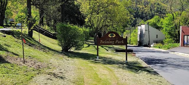 Twining Park - Image 3