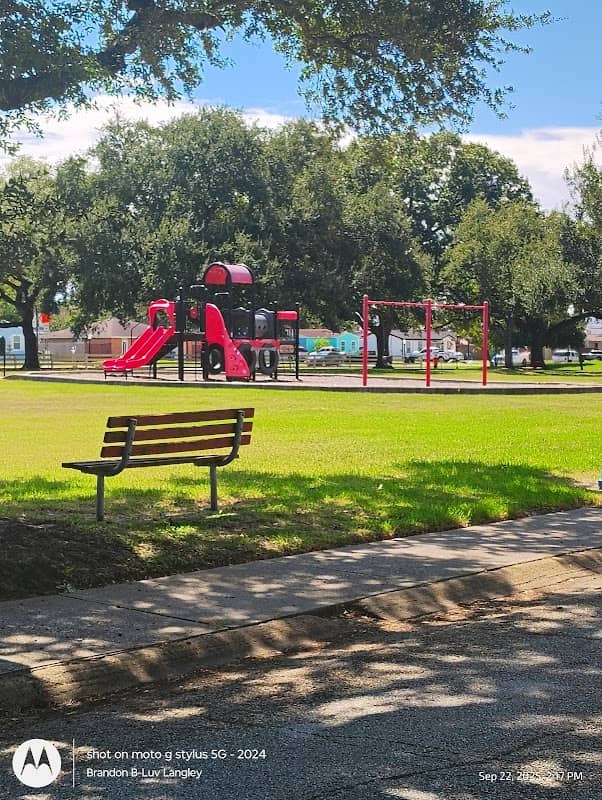 Noble Park - Image 2