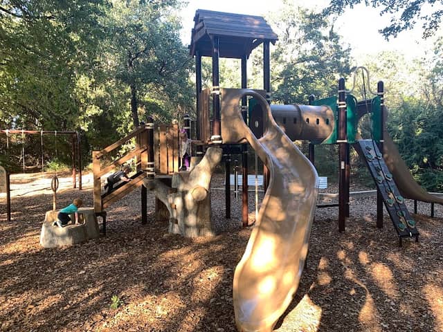 Village Park - Image 1