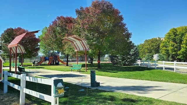 Peachbowl Park - Image 2