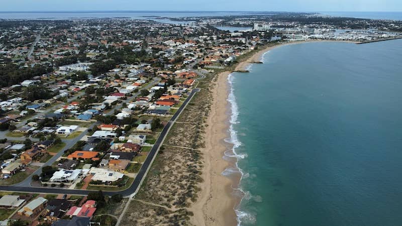 Silver Sands Beach - Image 3