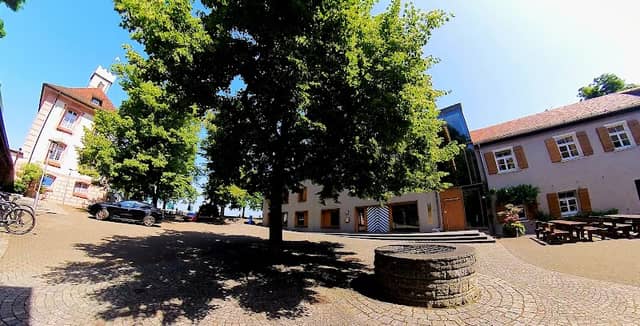 Burgbrunnen - Image 2