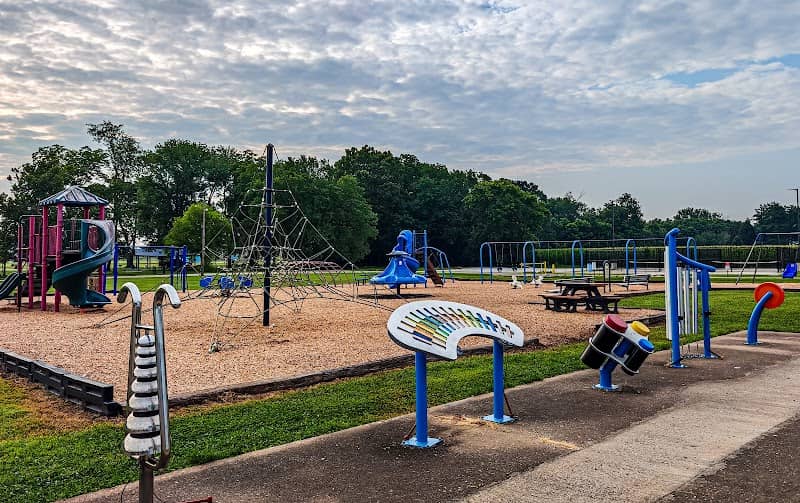 Auburn Park - Image 1