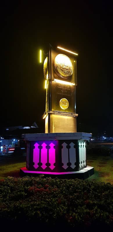 Tugu Adipura Manggar - Image 1