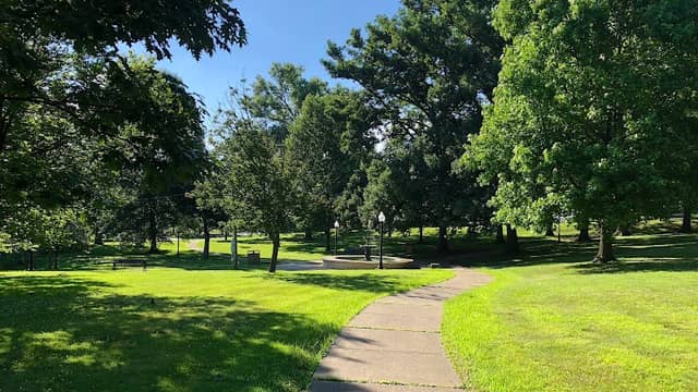 College Park - Image 1