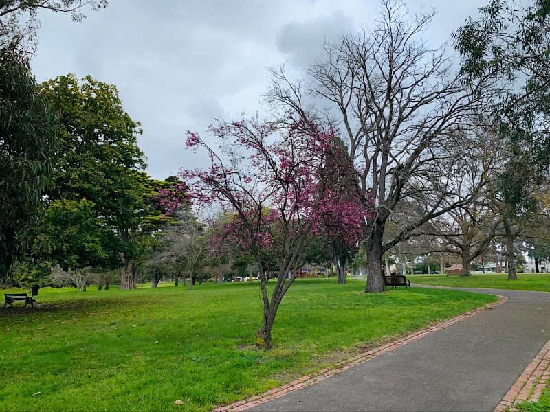 Kingsley Gardens - Image 1
